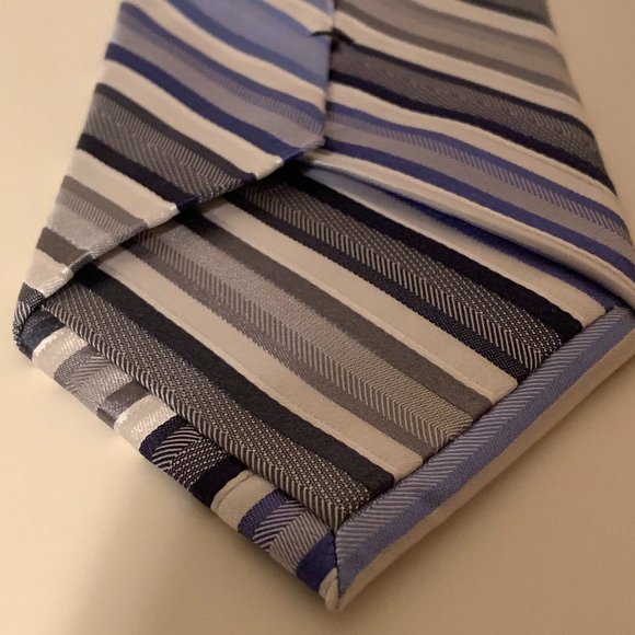 Calvin Klein Blue Striped Men's Necktie - Picture 4 of 8